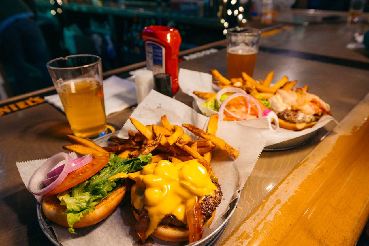 burgers twisted raven